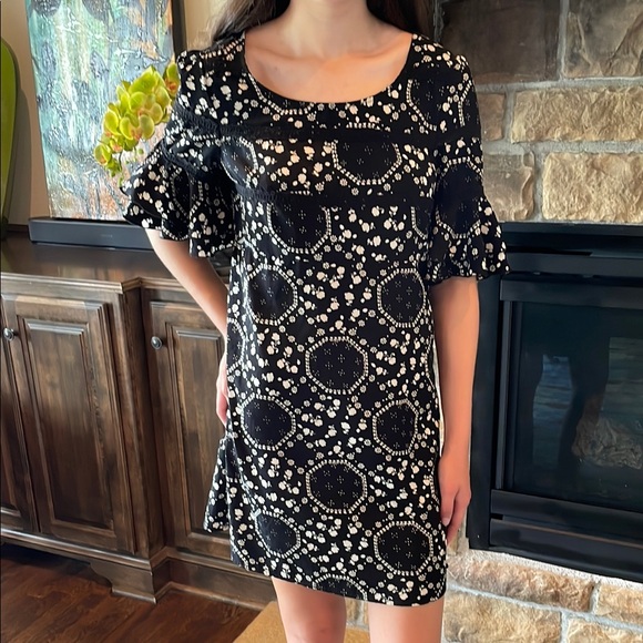 Free People Dresses & Skirts - Free People Geo Garden Mini Dress